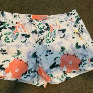 Women's 3.5" floral shorts - Gap, size 4